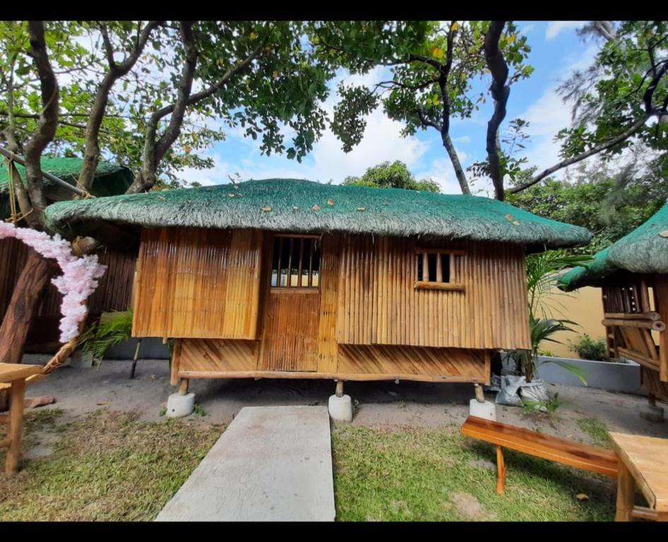 Youhan Beach Resort San Antonio  Buitenkant foto