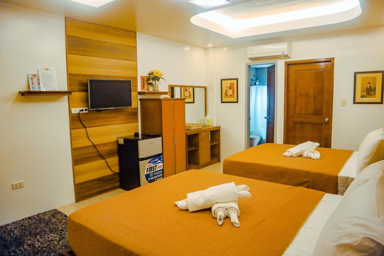 Youhan Beach Resort San Antonio  Buitenkant foto