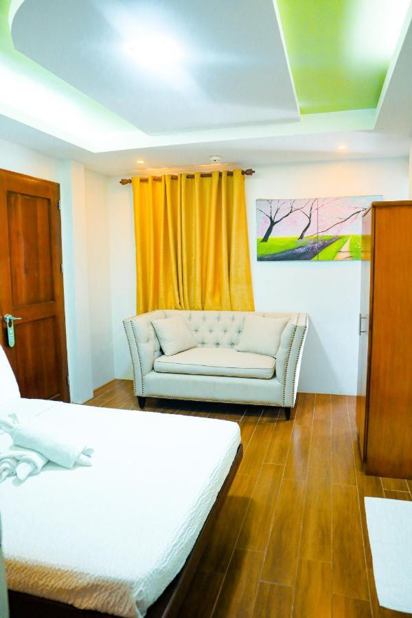 Youhan Beach Resort San Antonio  Buitenkant foto